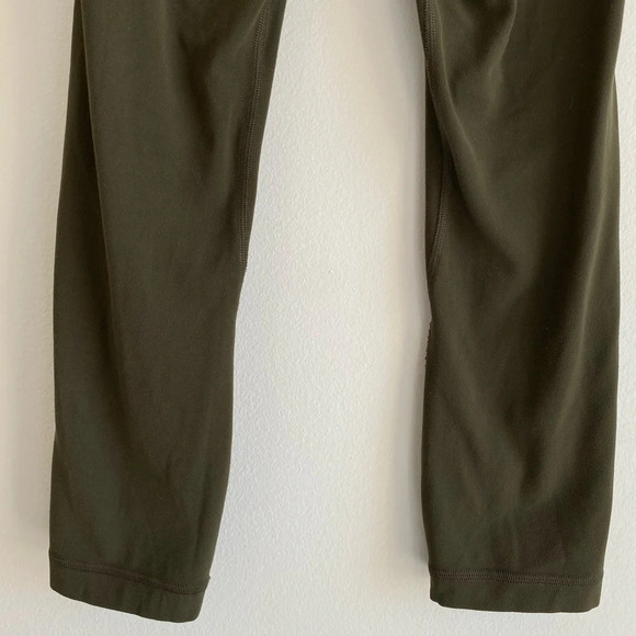 LULULEMON Align Crop *21" Dark Olive Size  2 - Picture 13 of 15